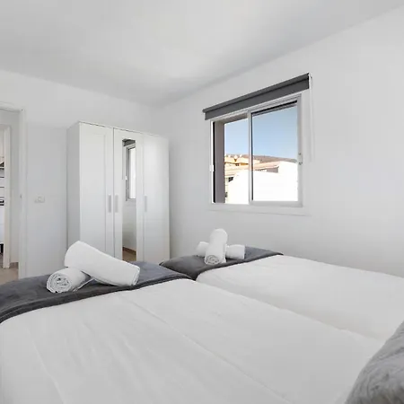 Bonito Apto Cristian Playa By Paramount Holidays * 로스크리스티아노스